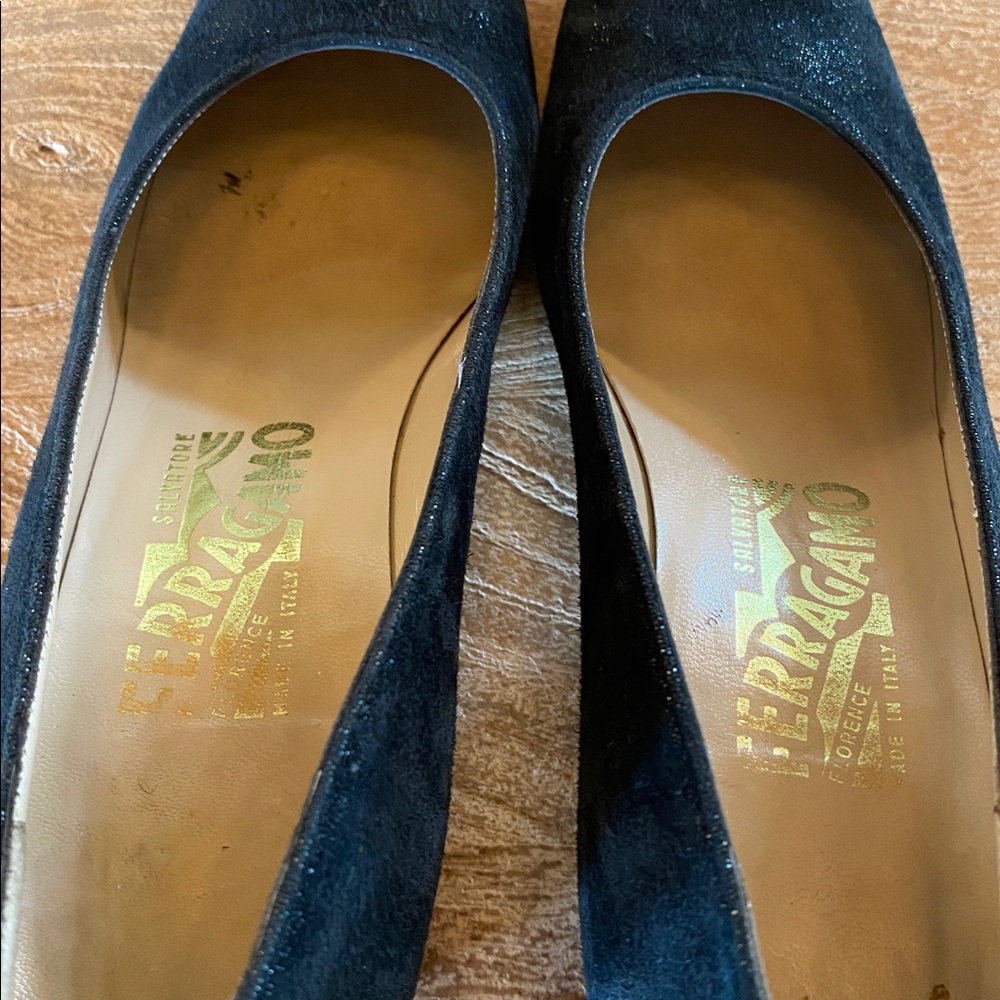 Salvatore Ferragamo heels - Picture 4 of 13